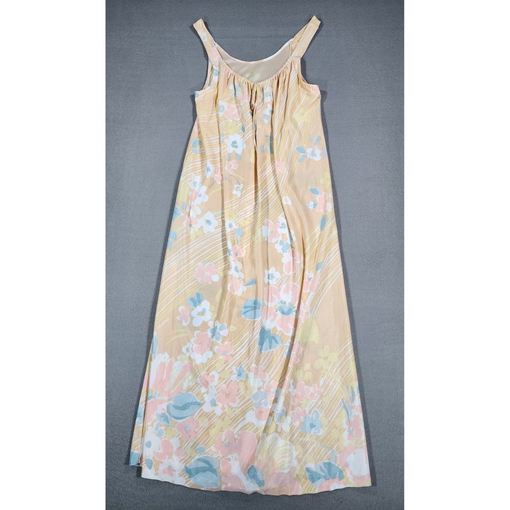 Miss Elaine Vintage Medium Nightgown 1970's Sleeveless Union Made Romantic Retro